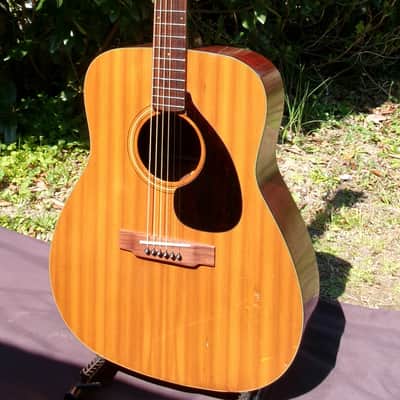 1972 Yamaha FG 140 Nippon Gakki Red Label image 3