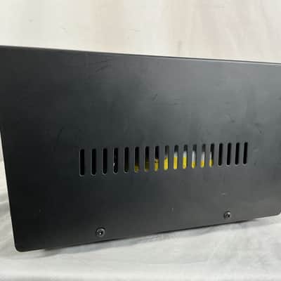 Goldsource ST-3000 Pro Step Up and Step Down Power Amp - Black image 4