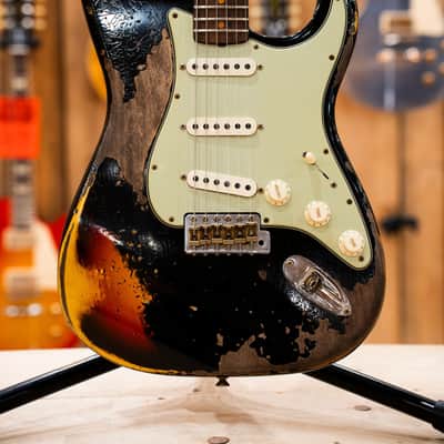 Fender Custom Shop Limited Edition '59 Stratocaster Super Heavy Relic Rosewood Fingerboard Aged Black Chocolate 3 Color Sunburst image 2