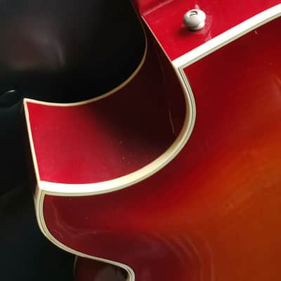 HOFNER 477  1980 Redburst image 6