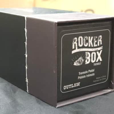 Outlaw Rocker Box Tremolo image 7