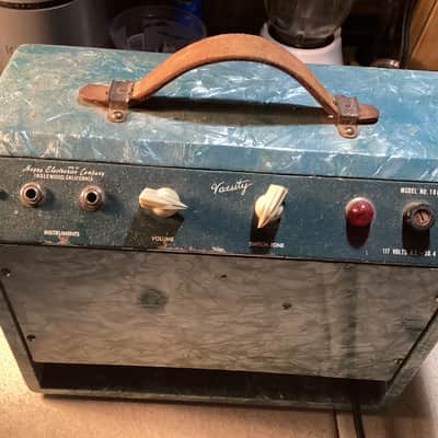 Magnatone 108 50s/60s - Blue green prealoid/amp converted to a Princeton 5f2 circuit image 2