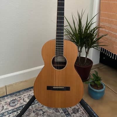 Larrivee O-01 Rosewood Parlor image 1