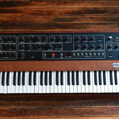 Sequential Prophet 5 Rev 3.2 61-Key 5-Voice Polyphonic Synthesizer (Serial no. 5418) image 2