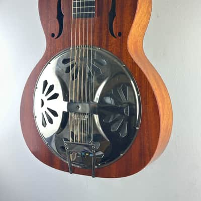 Gretsch G9200 Boxcar Round-Neck Resonator Guitar 2010s Natural image 2