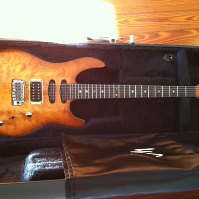 Brian Moore MC/1 guitar '96 #585 rare, excellent, signed image 1