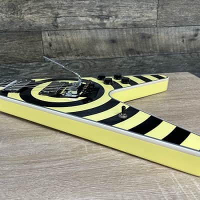 Firefly Elite Flying V Zakk Wylde Bullseye Tribute Guitar w/ 1980s Original Floyd Rose #1803 image 19