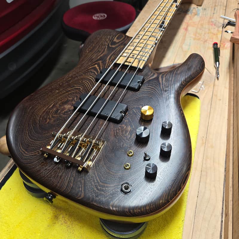 Solano Speed Shop 2026 969B-Coupe Wenge Top Single Cut Bass image 1