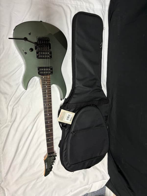 Yamaha RGX 420s? Mist Green Electric Guitar - tremolo - used - w/ Gig Bag image 1