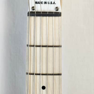 Rickenbacker 330 Walnut, Semi-Hollowbody, 21 Fret, Gotoh Tuners, w/HSC image 12