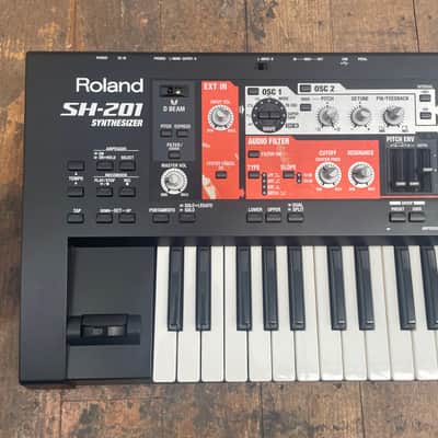 Roland SH-201 49-Key Synthesizer 2006 - 2010 - Black