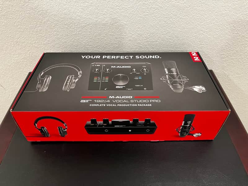 M-Audio AIR 192|4 Vocal Studio Pro Complete Vocal Production Package 2019 - 2020 - Black image 1
