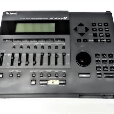 ROLAND MV30 - ESTACIÓN DE TRABAJO MUSICAL image 19