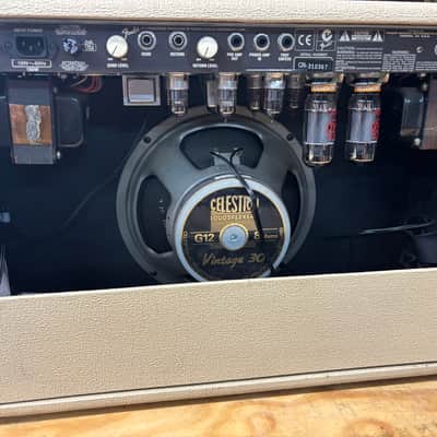 Fender Super-Sonic 112 2-Channel 60-Watt 1x12" Guitar Combo 2006 - 2011 - Blonde image 2