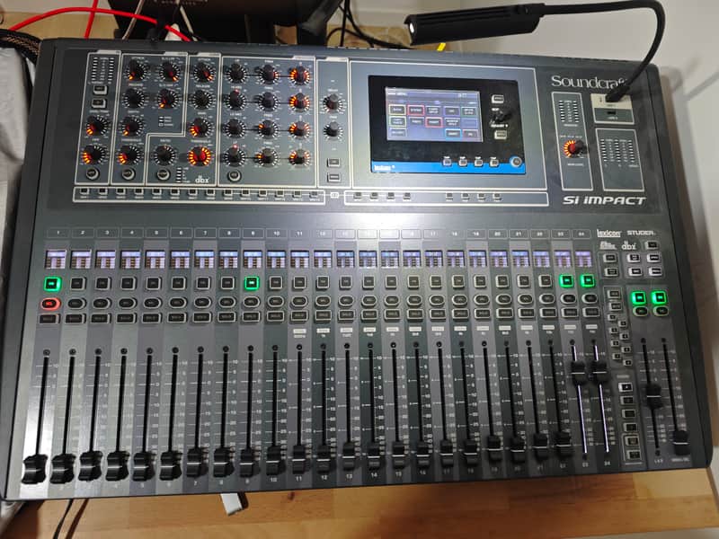 Soundcraft SI Impact + Cover + Lamp + Stagebox + flights image 1