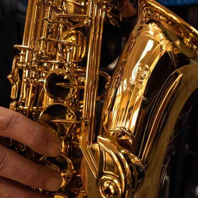 Yamaha YAS-62III Alto Saxophone - Gold Lacquered image 2