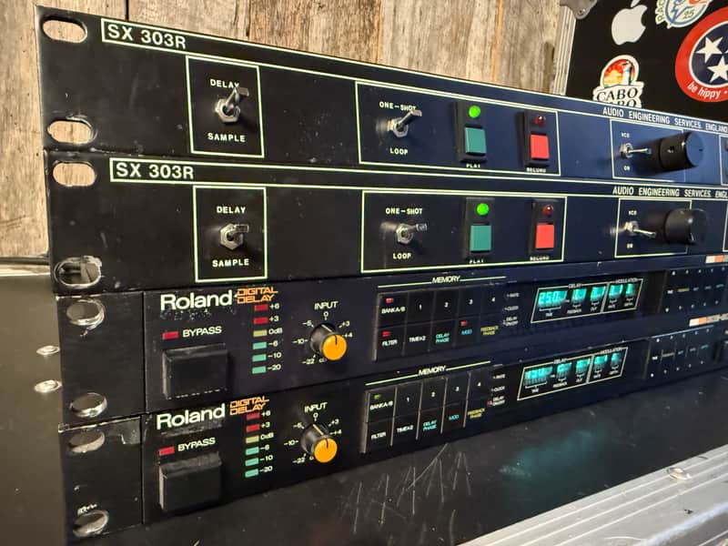 SDE-3000 Digital Delay Stereo pair w/One Shot image 1