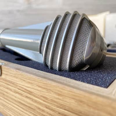 48HOURS TOTAL SALE! 1969 Lomo 19A9 Exceptional Condition Tube Condenser Mic w/Lomo 20B-35 PSU image 6