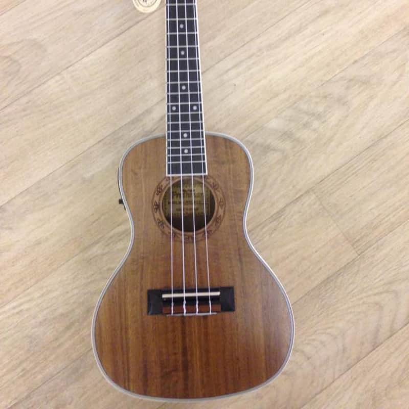 Freshman UKKOACE Koa