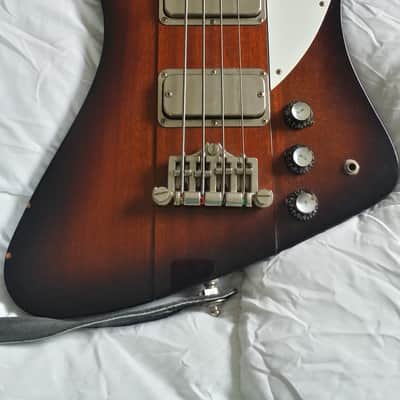 Orville Thunderbird Bass image 2