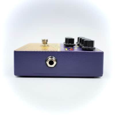 Tech21 SansAmp British With Original Box Made in U.S.A. Distortion Guitar Effect Pedal 319177 image 6