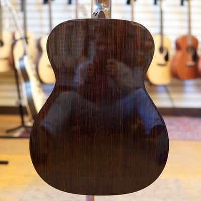 Martin OM-21 Sitka Spruce/East Indian Rosewood Acoustic Guitar 1995 w/Active Piezo Pickup, Hard Case image 3