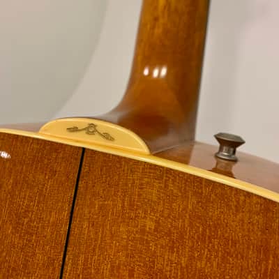 Gorgeous 90s Alvarez Artist 5072 Jumbo Acoustic Electric image 8