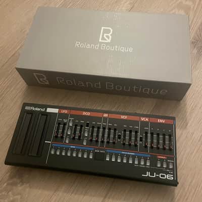 Roland JU-06 Boutique Series Digital Synthesizer Sound Module 2015 - Present - Black