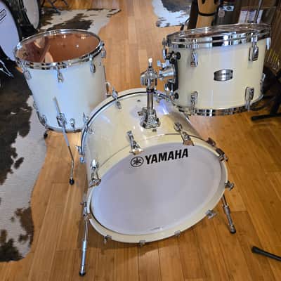 Drum Kits - Yamaha Absolute Hybrid Maple 14x22 9x13 15x16 Drum Kit (Polar White) image 1