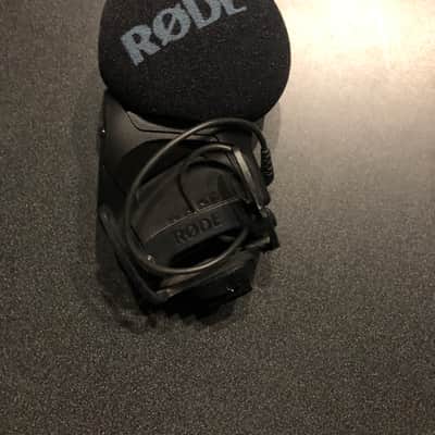 RODE Video Mic Pro - Black image 1