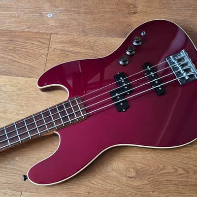 Fender Aerodyne Jazz 2005 - Candy Apple Red image 10