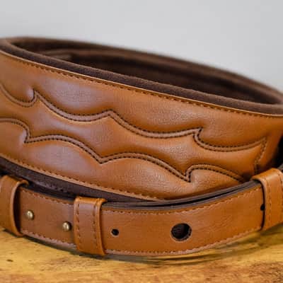Taylor Vegan Leather Guitar Strap - Tan 2.75" (4202-27) image 3