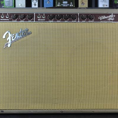 Fender '63 Vibroverb Reissue 40-Watt 2x10" Guitar Combo 1990 - 1995 - Brown Tolex image 1