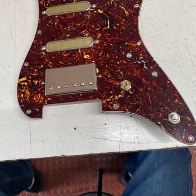 Lollar/Tom anderson Pickguard assembly - Tortiouse guard image 1
