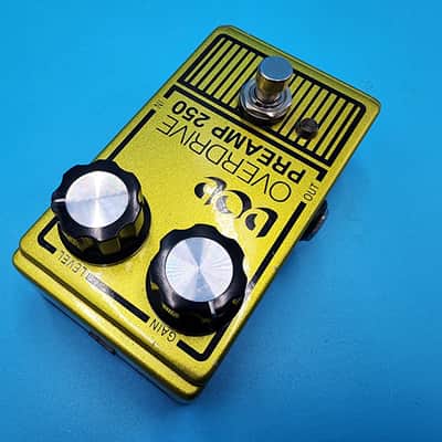 DOD Overdrive Preamp 250 Gold Guitar Effect Pedal 90s Reissue Bass Distortion image 11