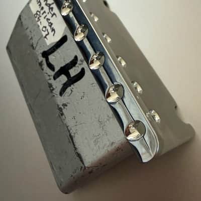 Fender Stratocaster American Standard Lefty Tremolo block with bridge plate 1986-2007 - Chrome - Left Handed image 4