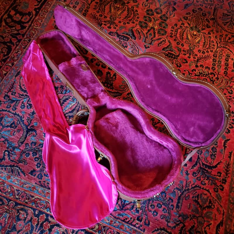 1990s Gibson USA SG Pink Blanket Hardshell Case, TKL Canada Hardcase image 1