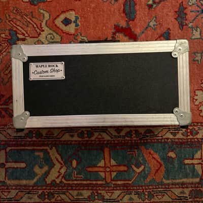 Maple Rock Custom Shop Pedalboard Flight Case Maple Rock Custom Shop Pedalboard Flight Case 2025 - Black image 1