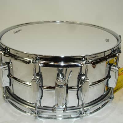 Ludwig LB402B Supraphonic 14"x6.5" Chrome Over Brass Snare Drum image 4