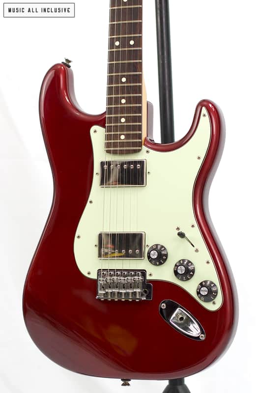 Fender Blacktop Stratocaster Mex 2010 - Candy Apple Red