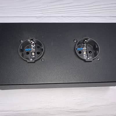 Hydra Ultimate 2 EU Power Distributor & Conditioner | High End image 3