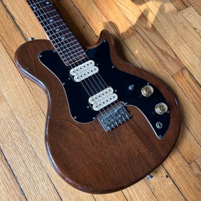 Gretsch Beast BST-1500 7.12lb Electric Guitar w/ Gig Bag image 2