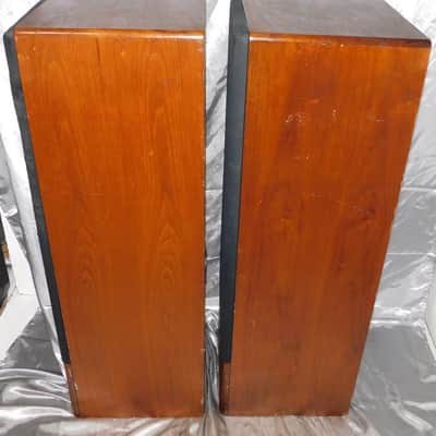 Realistic OptimusT-110 vintage tower speakers image 7