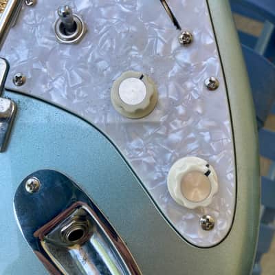 Surfybird electric guitar by Arrow Guitars image 4