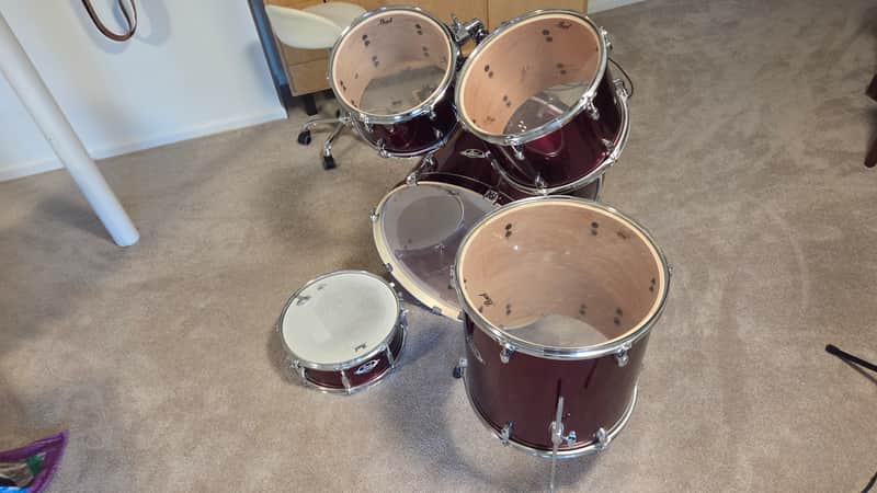 Pearl  Export Series - Gloss Red image 1