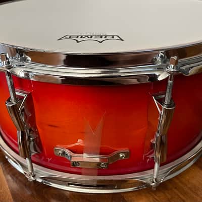 VEX 14 x 6.5 Inch Snare Drum Tequilla Burst Gradient Red Orange REMO Silentstroke Head image 4