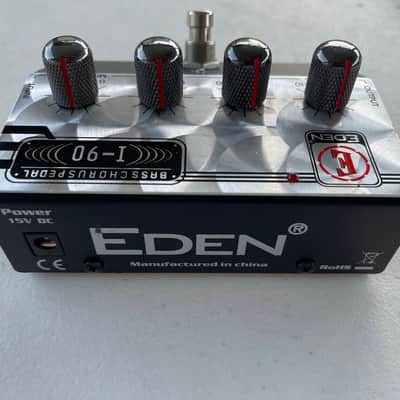 Eden Amplification World Tour I-90 Bass Chorus Guitar Effect Pedal + PSU image 5