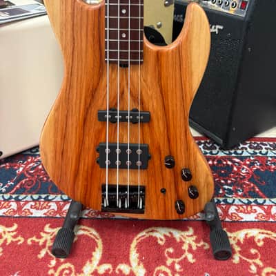 Sadowsky Masterbuild bass 4 21 mj ltd 2024 image 2