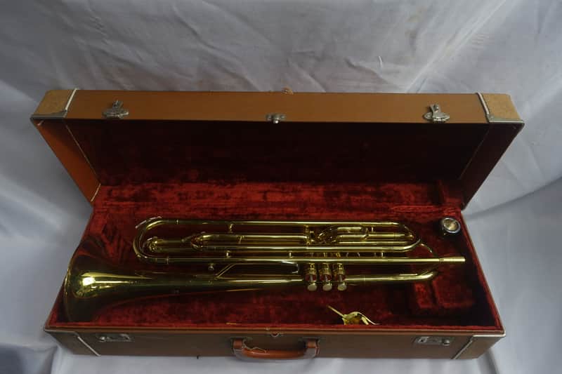 Vintage Getzen Elkhorn, WIS 300 USA Series Trumpet w/OHSC | Reverb