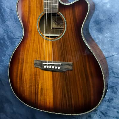 Freshman FALTDKOAOC 20th Anniversary OM Electro-Acoustic Guitar Koa Sunburst image 2